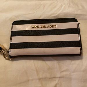 Michael Kors wristlet